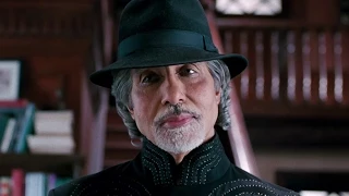 Amitabh Bachchan plays Genie - Aladin