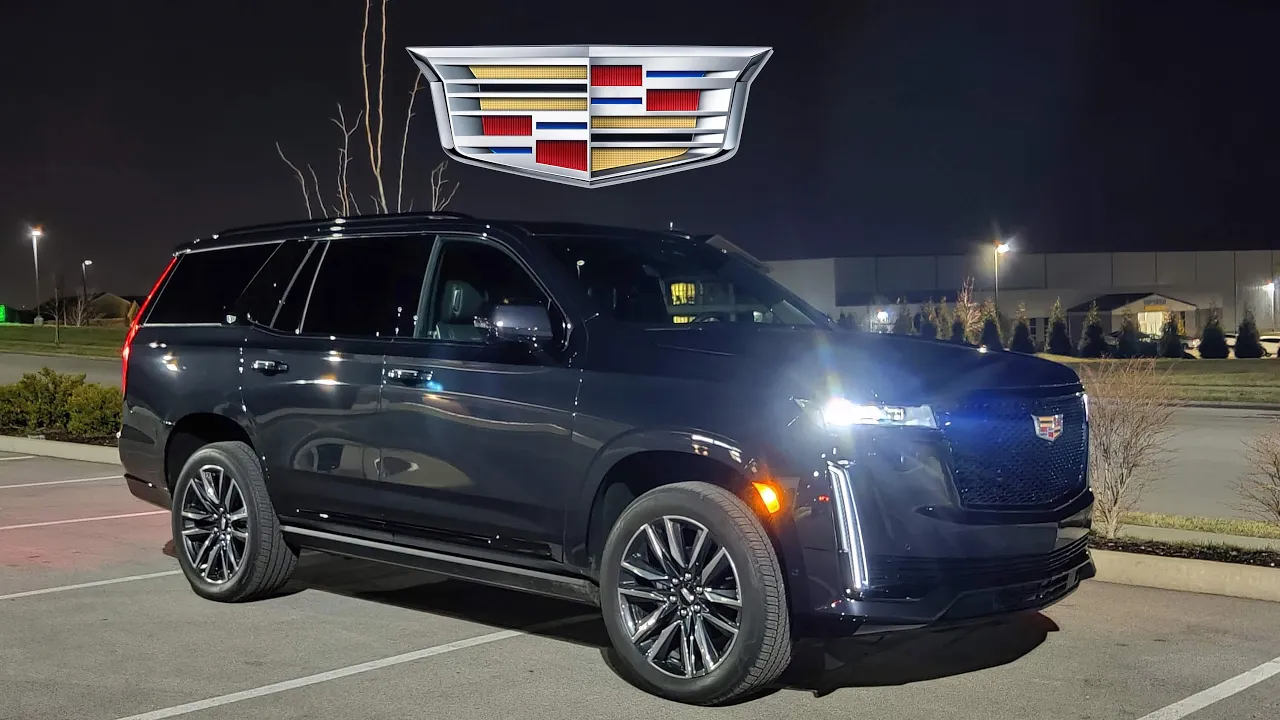 $115K LUXURY | 2022 Cadillac Escalade Sport Platinum NIGHT REVIEW: Exterior and Interior