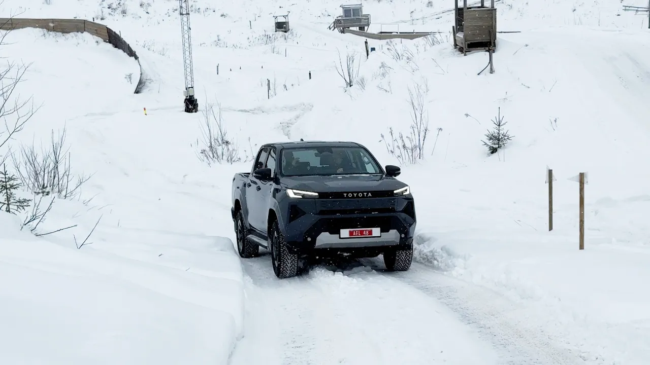 Prøvekjørt Toyota Hilux: Absolutt ikke for alle