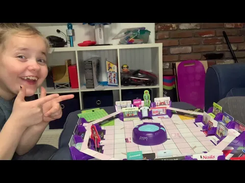 Playing Mall Madness!!!!!