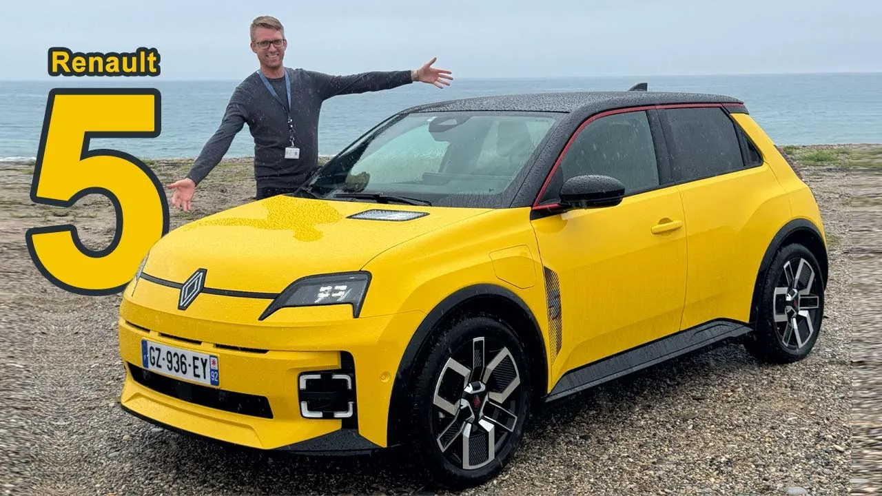 Provkörning av Renault 5 – avancerad och billig elbil