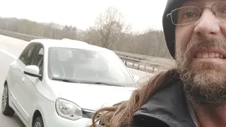 (live) Renault Twingo ran out of juice on the Autobahn