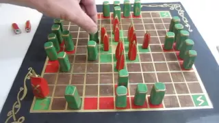 Hnefatafl - The ancient Viking Board Game - How to make it and play it.