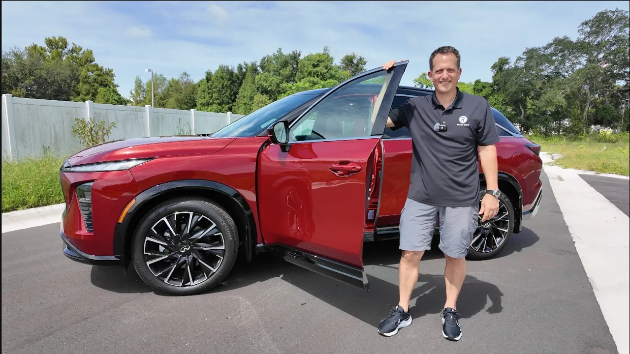 What it's Like to LIVE with a 2027 Infiniti QX65 (POV)
