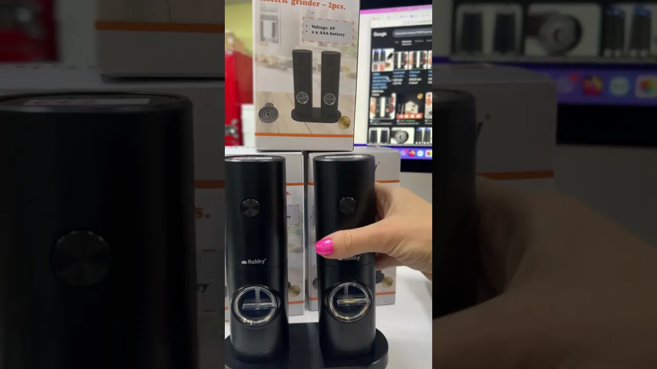 Набір з 2 електричних млинів Ruhhy 25558 Black для перцю та солі