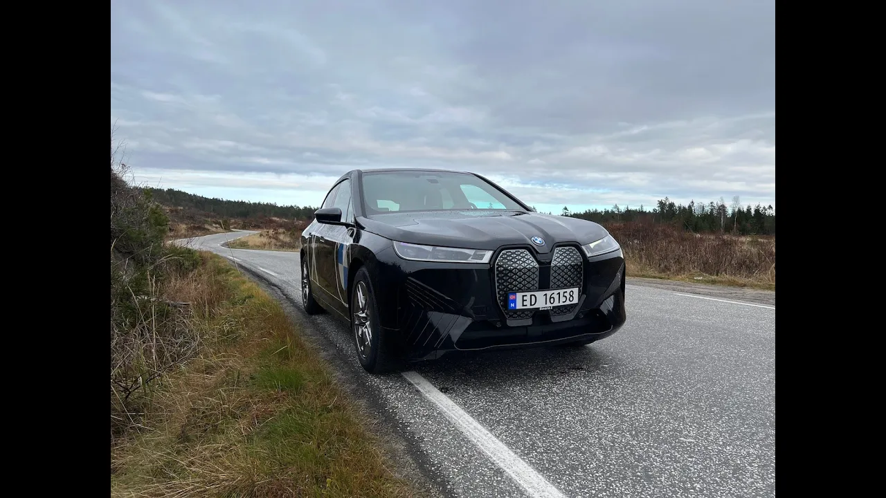BMW iX xDrive40 - en ørliten første prøvetur
