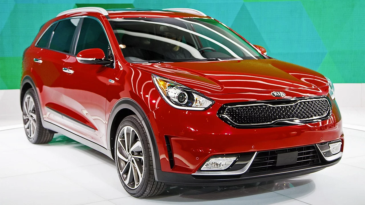 Replay:  All-New Kia Niro Revealed Live!