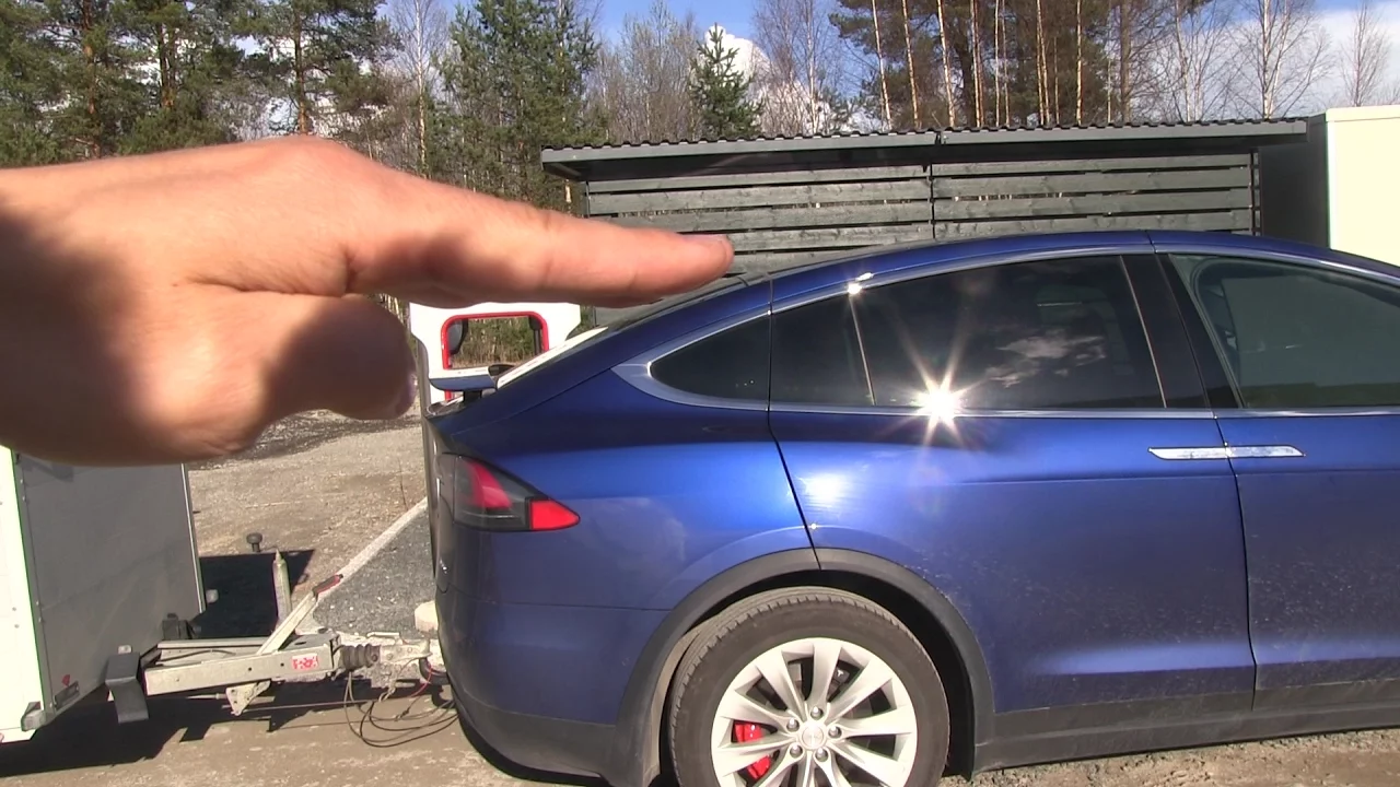 Model X with trailer: Can the efficiency be improved?
