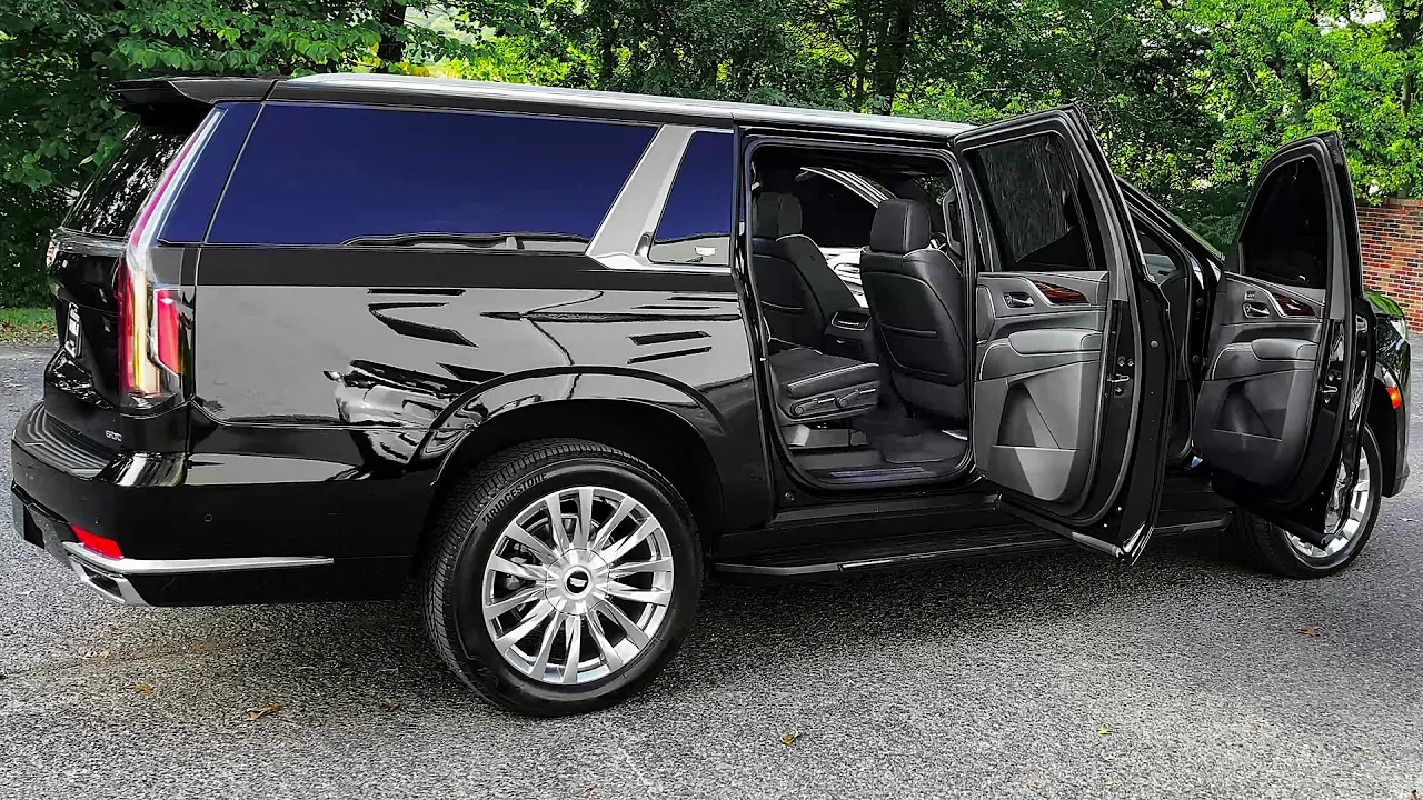 2022 Cadillac Escalade - interior and Exterior Details (King American Luxury Vehicle)