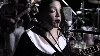 Natalia Lafourcade - Si No Pueden Quererte (En Vivo) ft. Leonardo de Lozanne