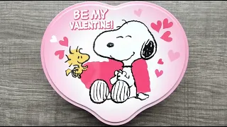 UNO A Charlie Brown Valentine Card Game
