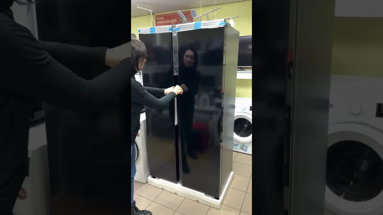 Холодильник з морозильною камерою HEINNER Side-by-Side HSBS-H442NFBKE++