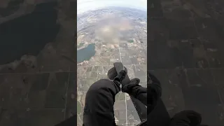 It's a good job they had backup parachutes 😅 #parachutes #skydiving #extreme
