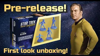 Star Trek Away Missions - Captain Kirk expansion - Pre-release first look unboxing!