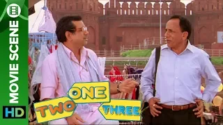 Paresh Rawal is a seller | One Two Three