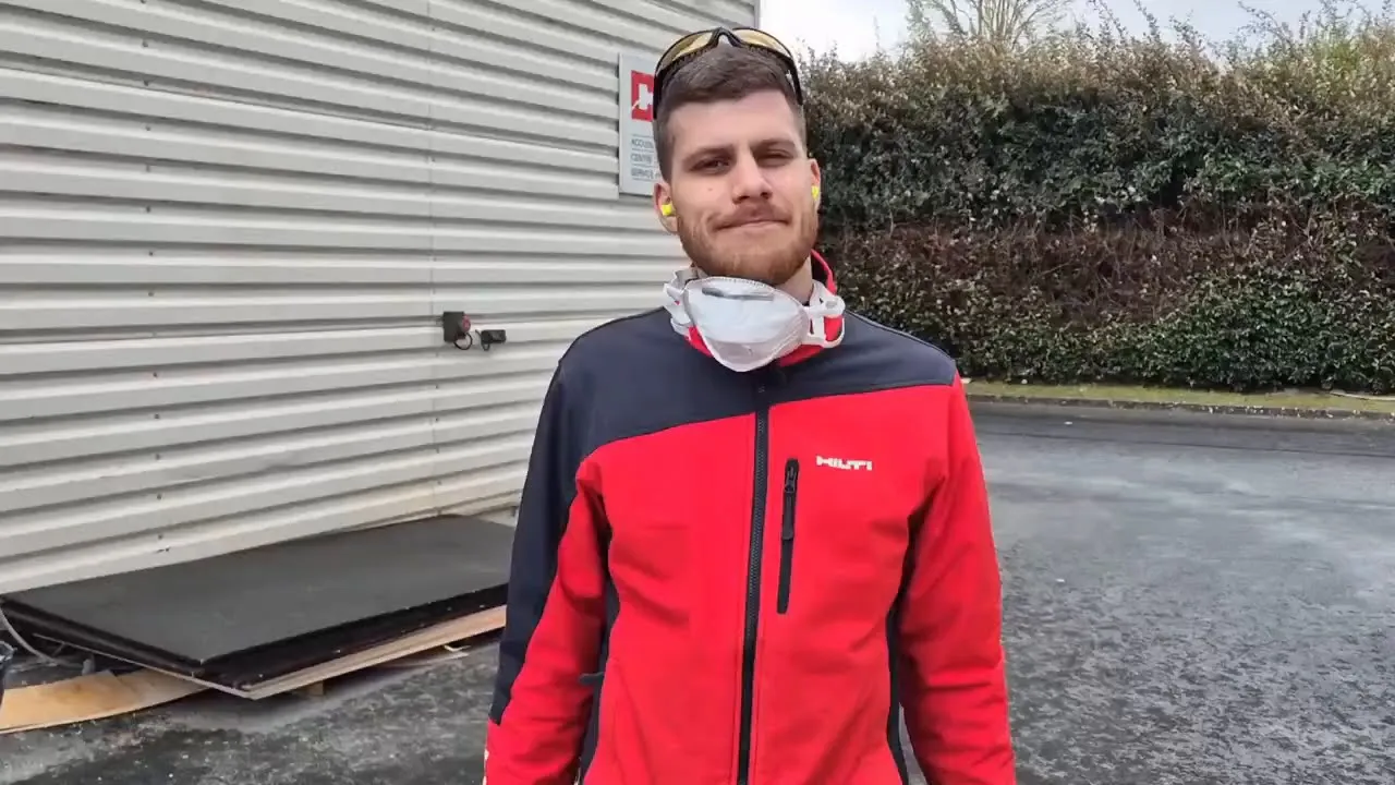 Metaalsnijden: vergelijking tussen een slijper en een cirkelzaag