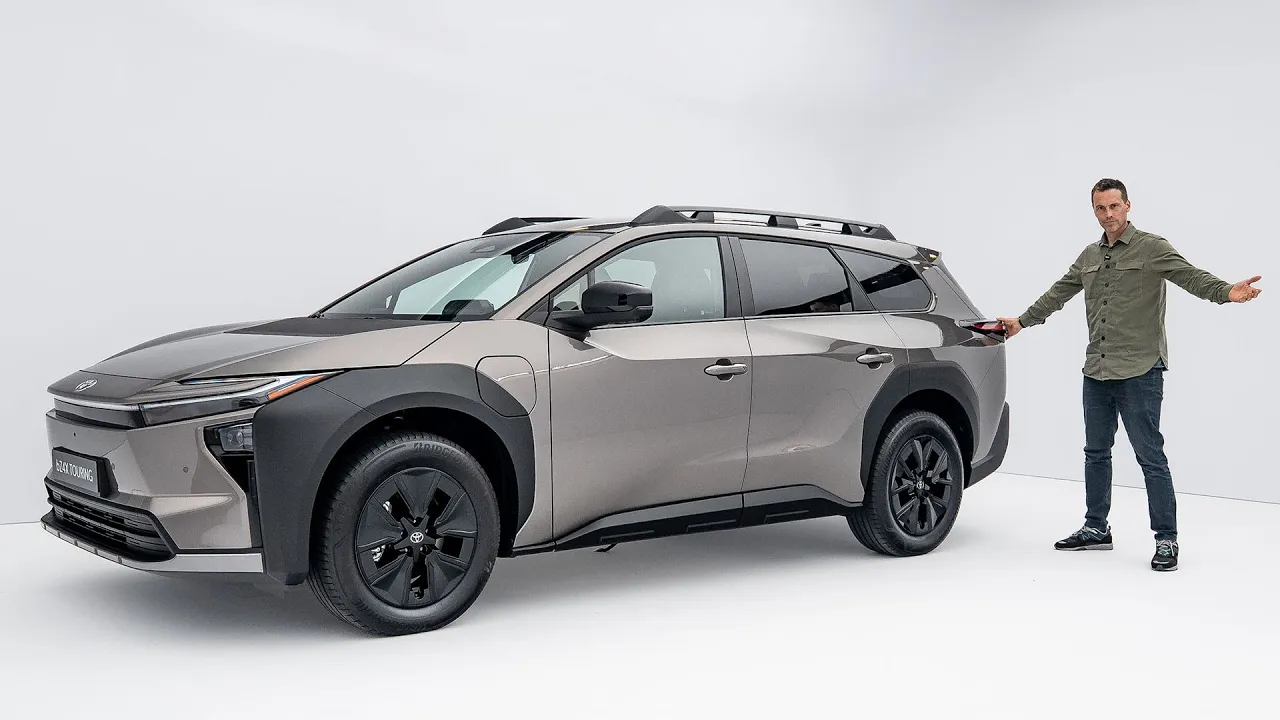 Sniktitt på Toyota bZ4X Touring – så mye større er den
