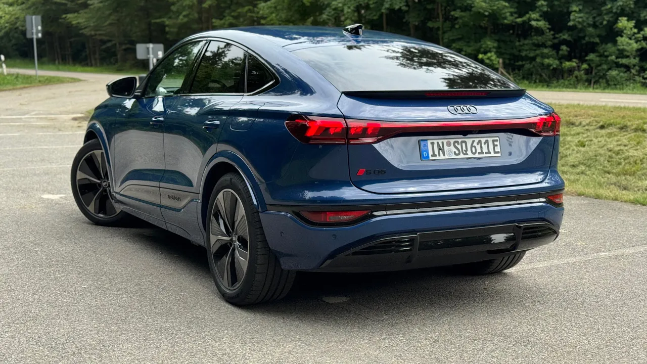 2025 NEW Audi SQ6 Sportback // REVIEW & 0-100