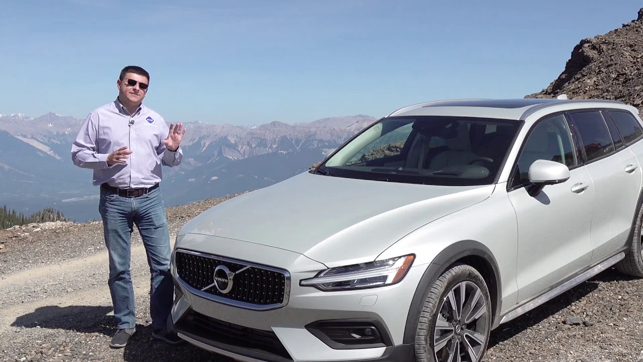 2020 Volvo V60 Cross Country | The On-Road Focused Off-Roader
