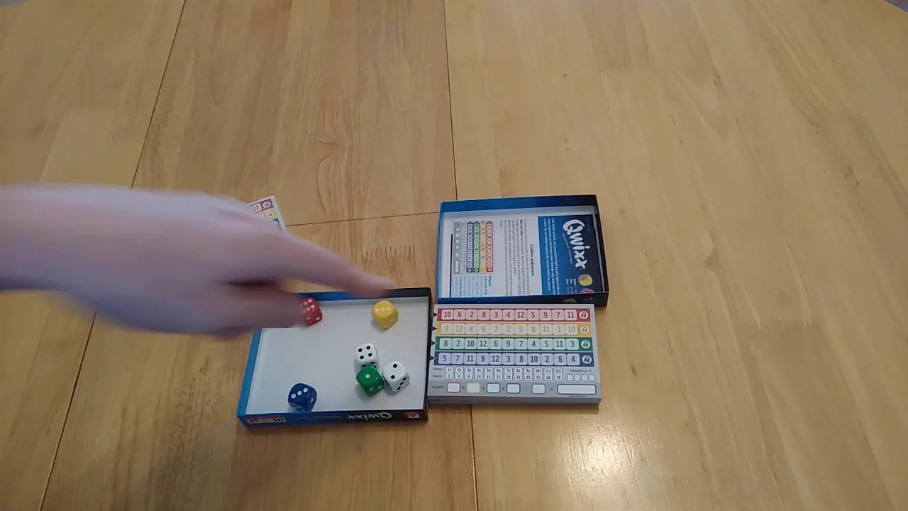 Qwixx gemixxt mixed expansion roll and write board game - how to setup play and review * Amass Games