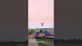 It's not every day you see someone freestyling on a moving train...🤯 #bike #tricks #train