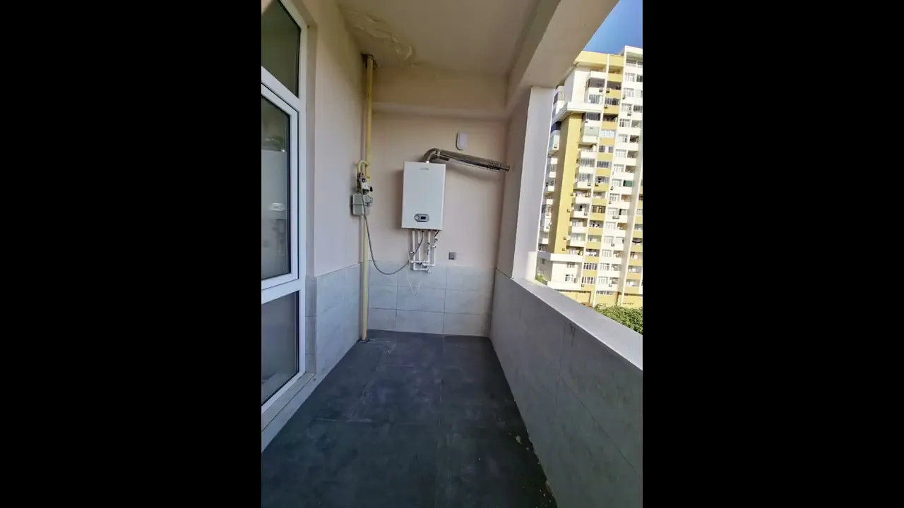 Satılır yeni tikili 3 otaqlı 75 m², Qara Qarayev m.- (əmlakın videosu) Satılır yeni tikili 3 otaqlı 75 m², Qara Qarayev m.- (əmlakın videosu)