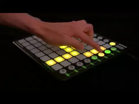 Miniature de la vidéo du produit pour Contrôleur de rampe de lancement Novation Ableton Live