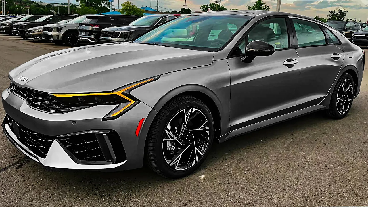 2025 Kia K5 GT - Perfect New Midsize Sedan!