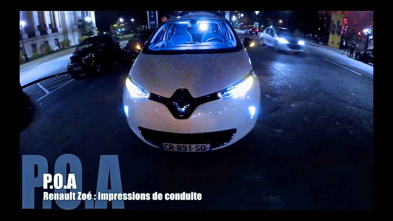 P.O.A : balade de nuit Parisienne en Renault Zoé