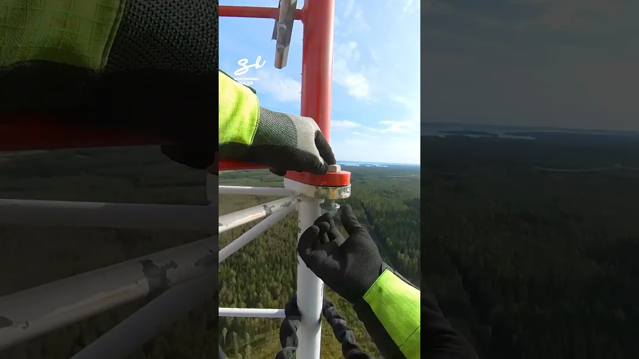 Imagine if you dropped the bolt...🫣 #towers #heights #jobs