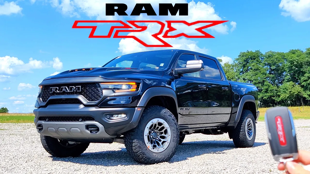 2021 RAM 1500 TRX // Is This 700HP Super Truck a Ford Raptor KILLER??