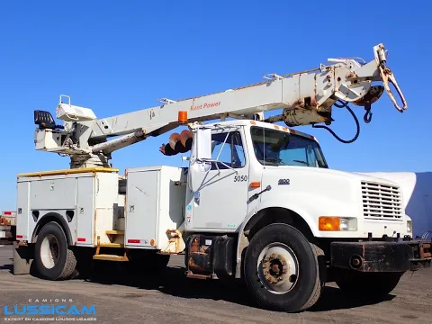 International 4900 2002 Thumbnail