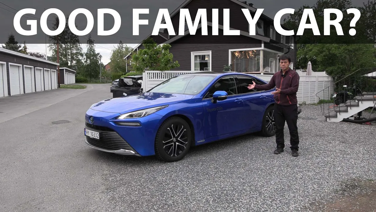 Toyota Mirai interior review