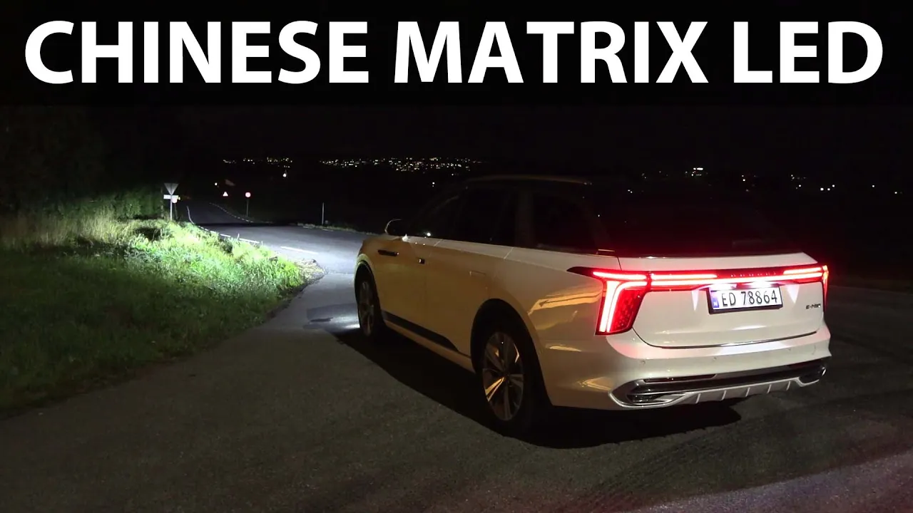 Hongqi E-HS9 headlights test