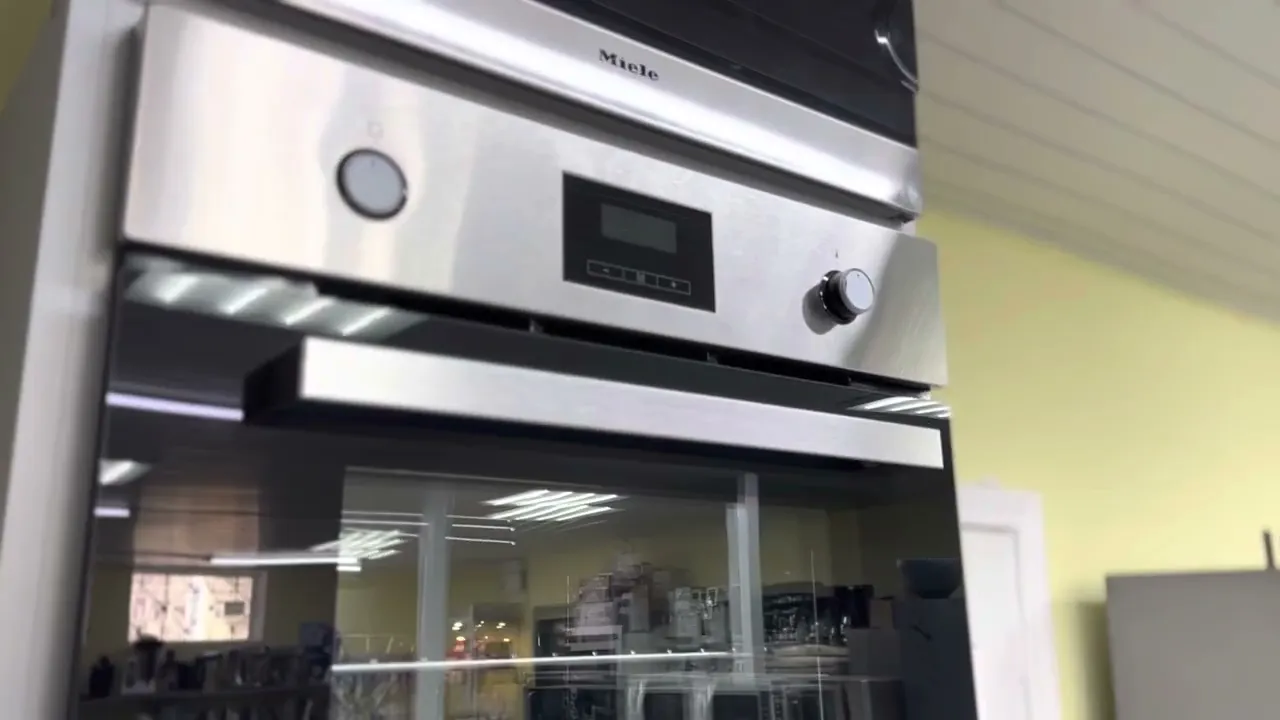 Духовой шкаф электрический GUNTER&HAUER EOM 557 BTEL Духовой шкаф электрический GUNTER&HAUER EOM 557 BTEL