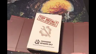 Cogs and Commissars board game unboxing