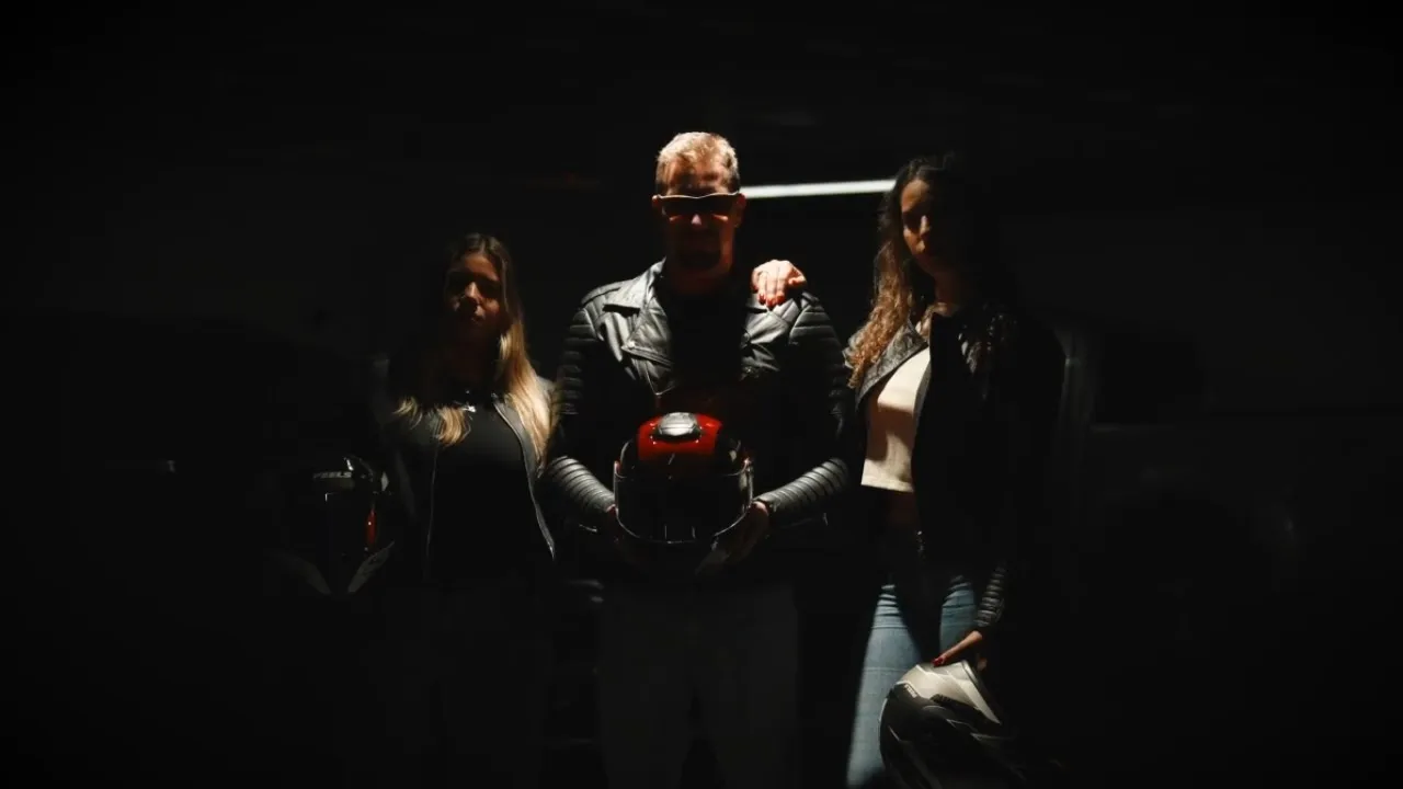 Video de Peels Capacetes