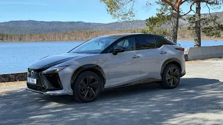 Lexus RZ 550e F SPORT - Styringen gjør at du bør prøve denne