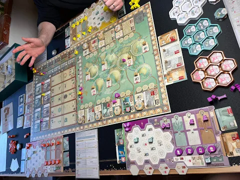 Inventions evolution of ideas : explication et analyse du jeu