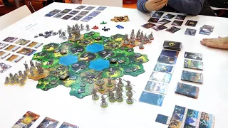 Monumental (Funforge) / Essen 2018