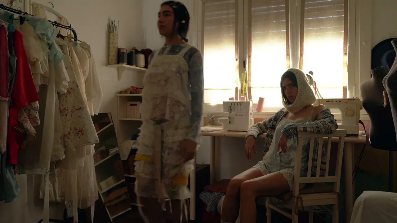 Video de Ropa sustentable de diseño | Maison de Minnett