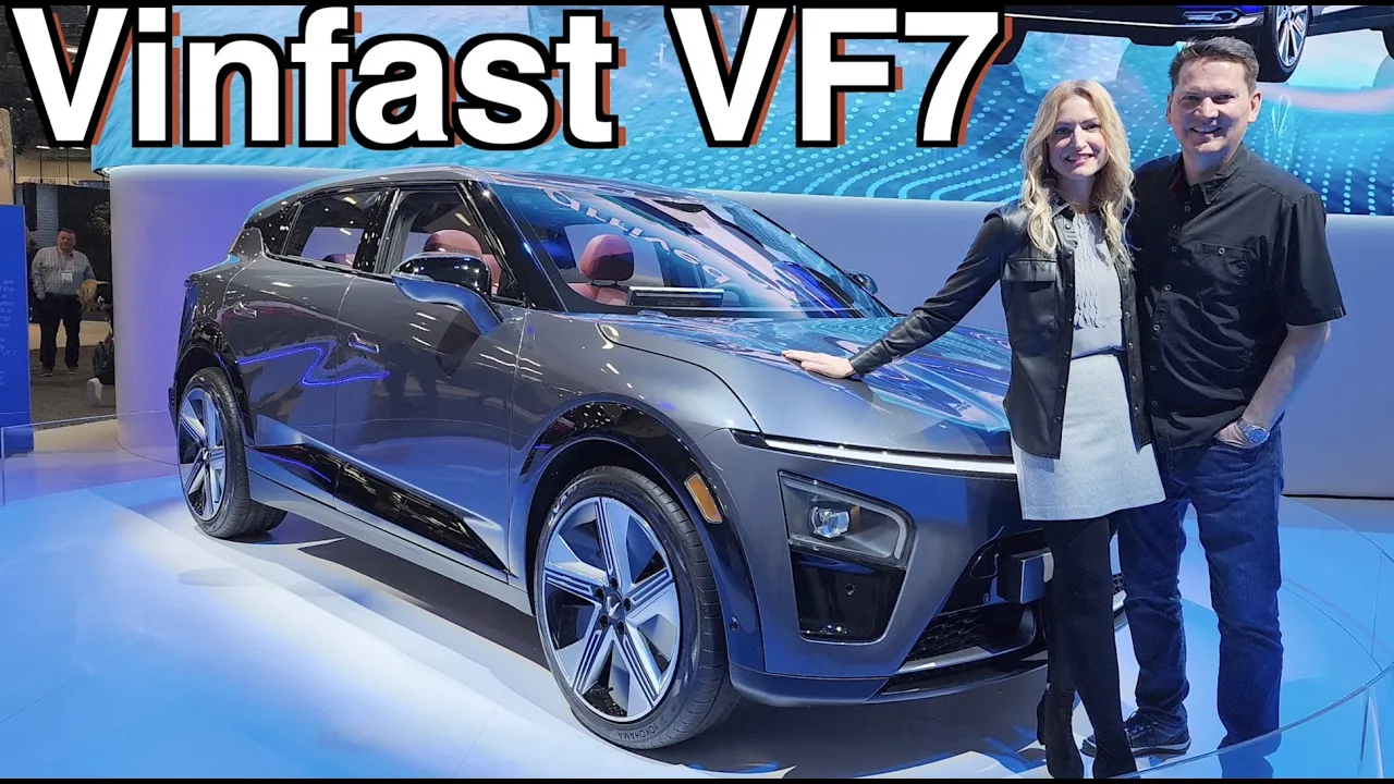 Vinfast VF7 First look // One of four new EVs from Vinfast!