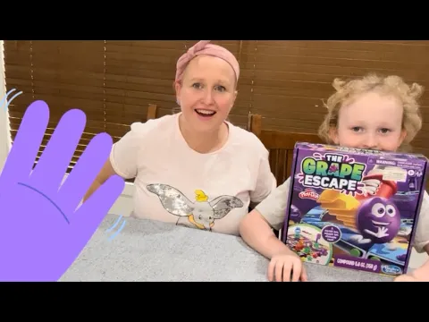 Unboxing a new family board game - THE GRAPE ESCAPE