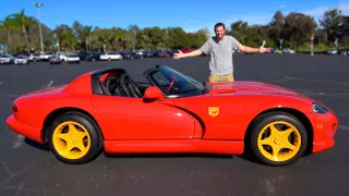 The 1996 Dodge Viper RT/10 Is Raw and Ridiculous