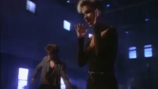 Roxette - It Must Have Been Love (Official Music Video)