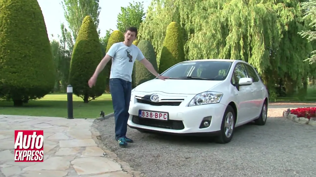 Toyota Auris Hybrid Review - Auto Express
