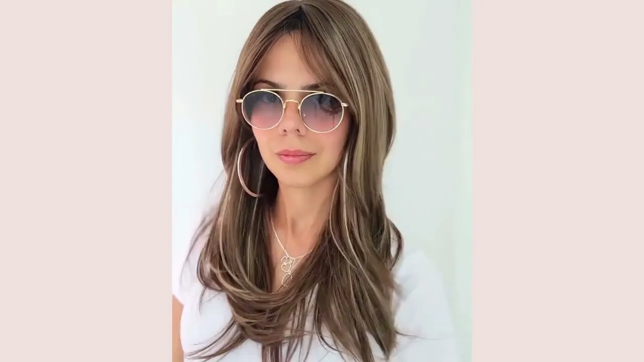 Vídeo de With Laces