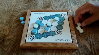 Yonmoque Hex playing