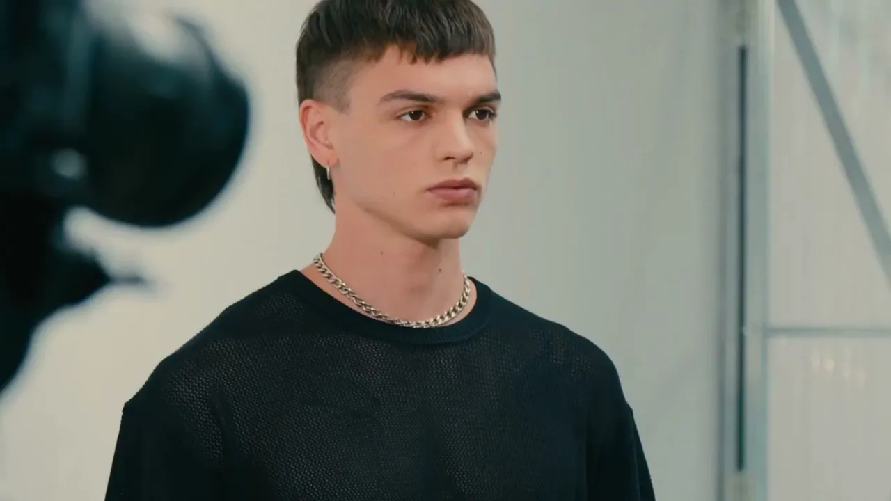 Video de LUXO | Ropa sin género para humanos.