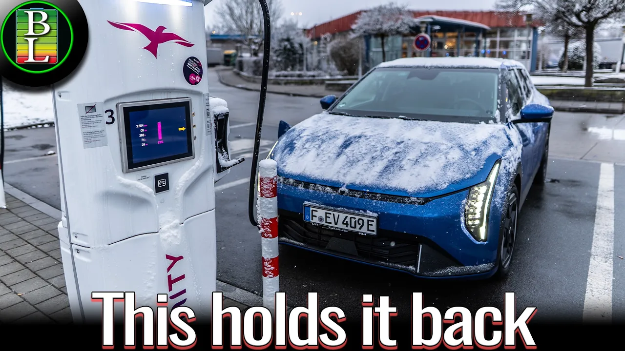 Kia EV4 Charging Curve Test (78 kWh) ⚡ 9–80% in 33 min | EV3, ID.3 GTX & Model 3 Comparison